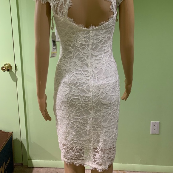 NWT Gorgeous White Dress - Picture 4 of 5